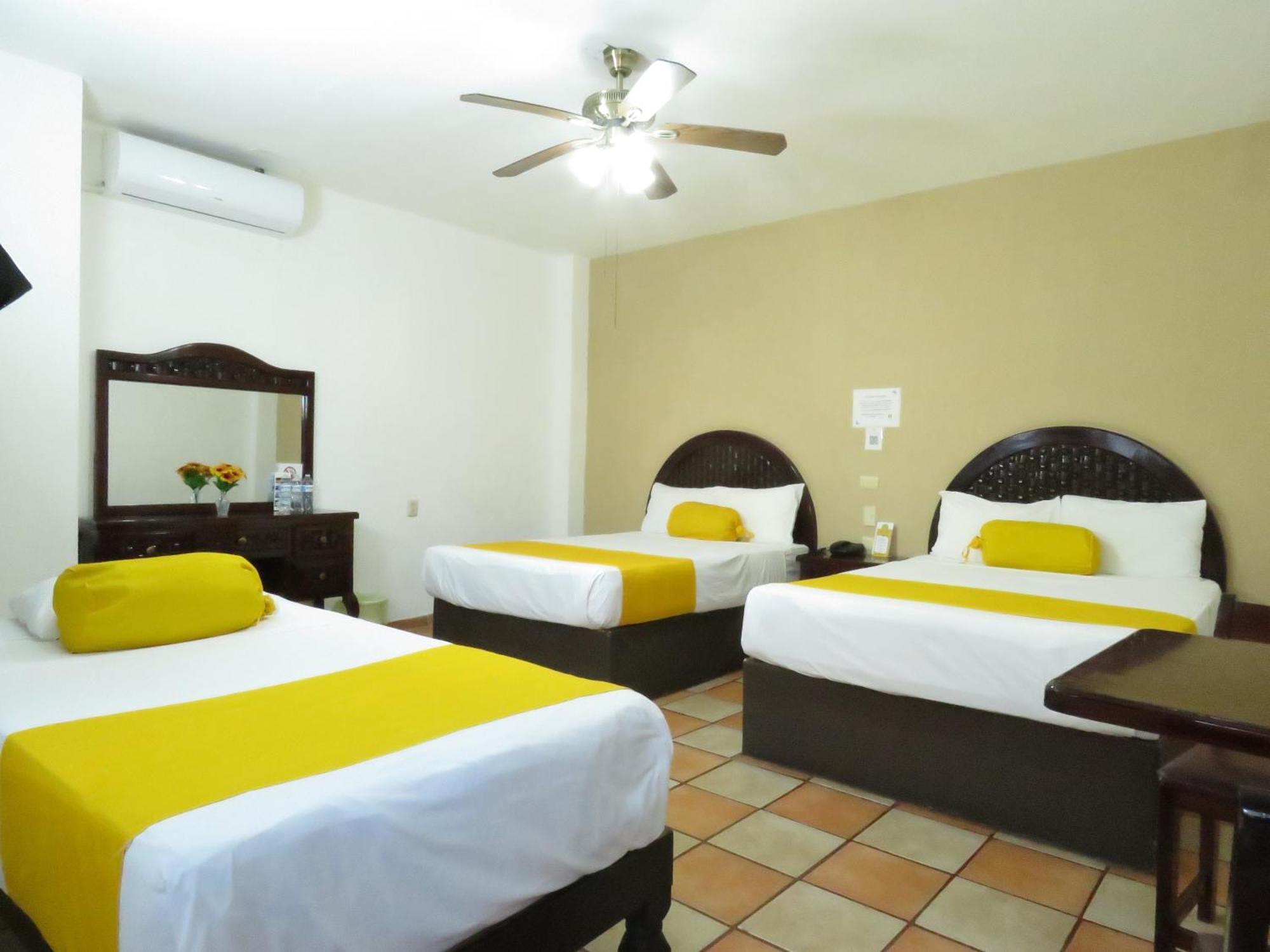 Hotel Los Girasoles Tepic Eksteriør bilde