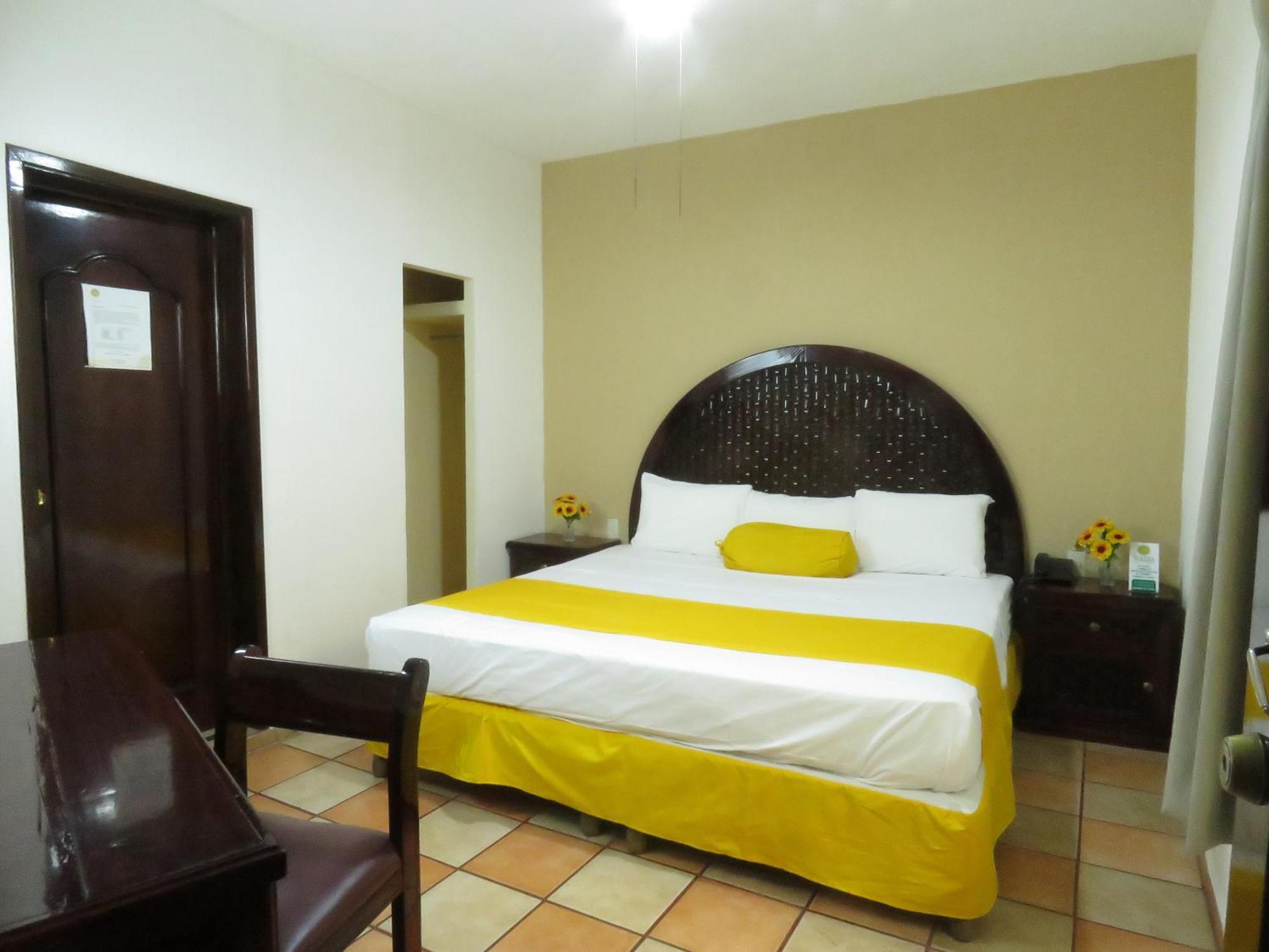 Hotel Los Girasoles Tepic Eksteriør bilde